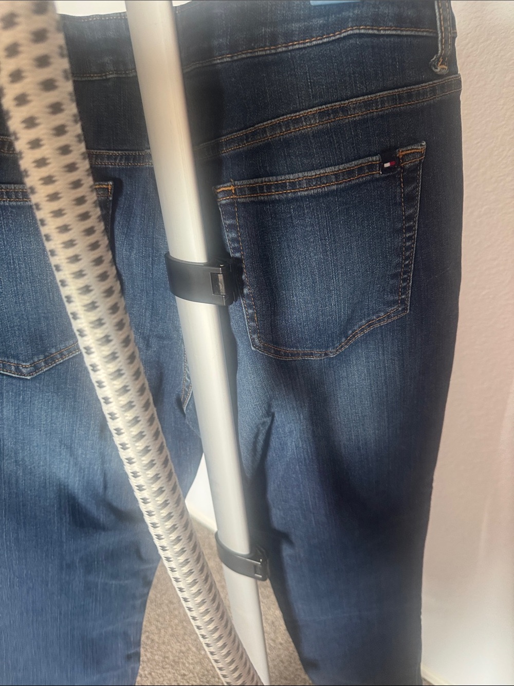 Tommy Hilfiger Dark Blue Cropped Stretch Jeans - Picture 4 of 4